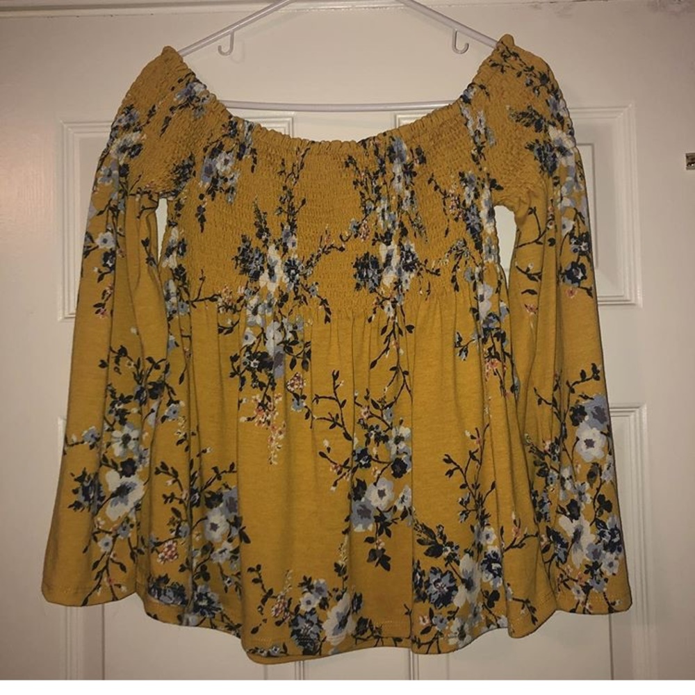 Off the shoulder floral print top